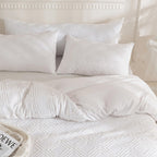 Jellymoni 2 Pack Bright White Pillowcases King Size, Soft Microfiber Geometric Tufted Pillow Covers With Envelope Closure (Pillo