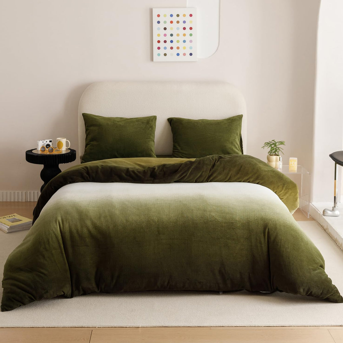 KAREVER Green White Comforter Set Velvet Queen Gradient Olive Green Bedding Comforter Women Plain White and Army Green Gradient 