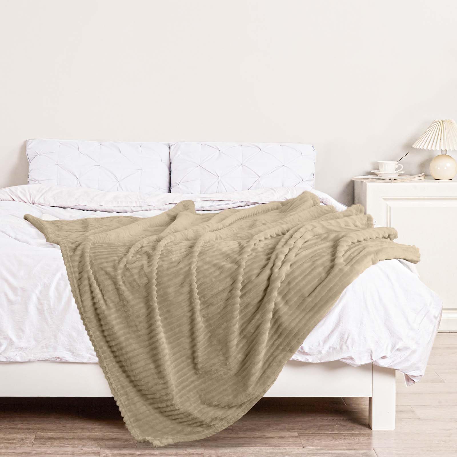 Bnuitland Light Camel Flannel Throw (50X70 Inches) With Storage Pouch,300Gsm Super Soft Fleece Stripe Pattern Sofa Blanket For A