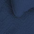 Easy-Going Twin Size Reversible Quilt Set With 1 Quilt And 1 Pillow Sham, Soft Bed Quilt Cover, Water Resistant Lightweight Microfiber Bedspread, Stain Resistant, Olive Leaf-Dark Blue/Light Blue