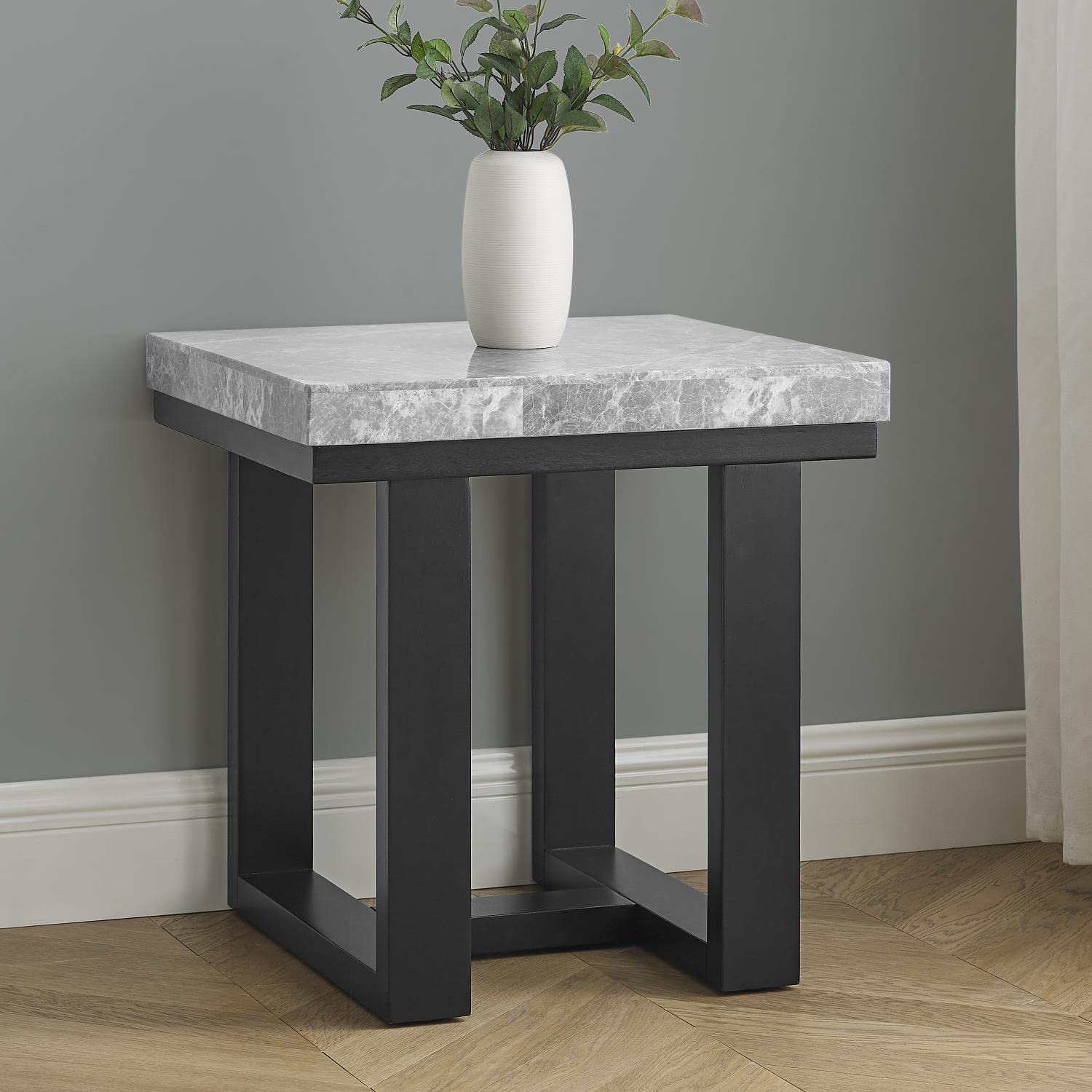 Steve Silver Furniture Lucca Gray Marble Side, Poplar Solids, Birch Veneers, Kiln-Dried Wood, Versatile Use, Table, 22 x 24 x 24