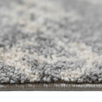 HomeRoots 531966 7 x 9 ft. Gray & Ivory Geometric Shag Rectangle Area Rug