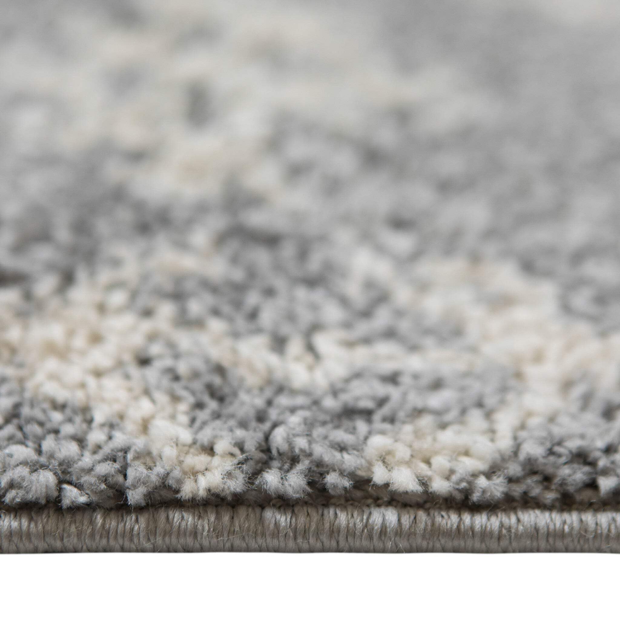 HomeRoots 531966 7 x 9 ft. Gray & Ivory Geometric Shag Rectangle Area Rug