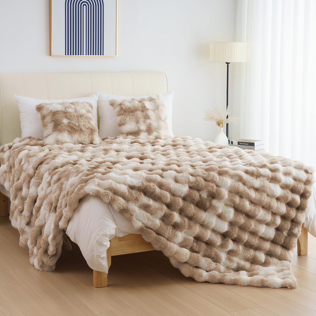 Ikalife Cozy Faux Fur Throw Blanket For Bed-Warm Fuzzy Throw Blanket, Soft Plush Thick Bubble Blankets For Bedroom And Living Ro