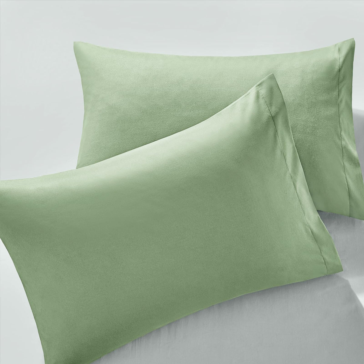 Milvowoc 2Pcs Brushed Microfiber Queen Pillowcases - 20 X 30 Inch, Sage Green Pillow Case Set Soft Non Slip Envelope Pillow Cove