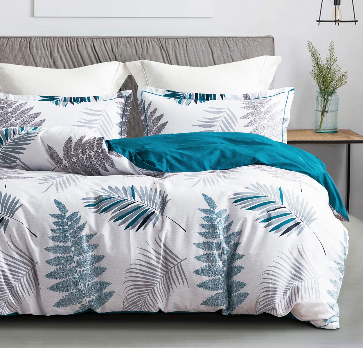 Sleepbella Comforter Twin Size, 600 Thread Count Cotton Blue Floral With Khaki & Grey Leaves Pattern White Reversible Comforter