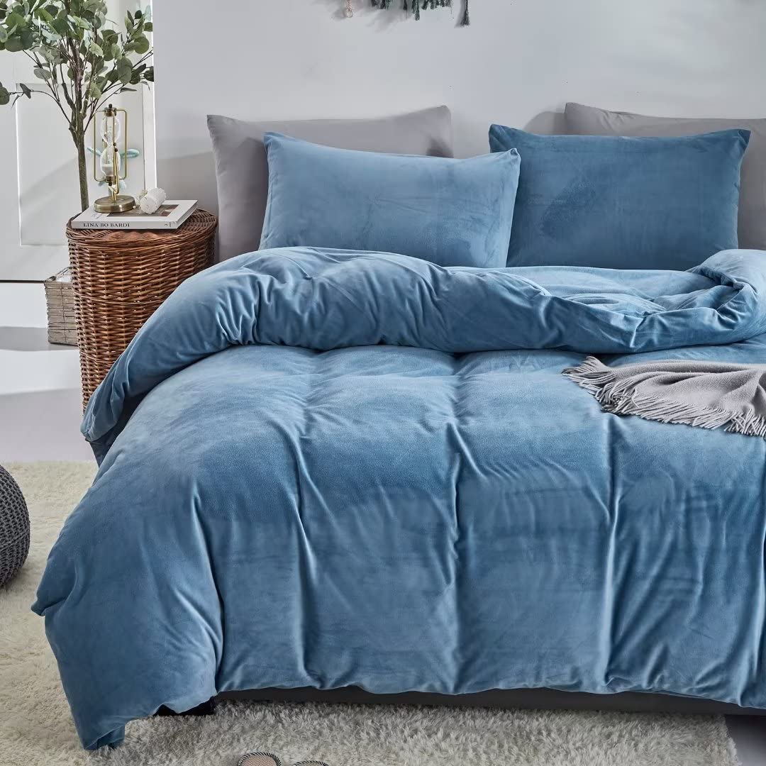Clothknow Blue Velvet California King Comforter Set 3Pcs Fluffy Bedding Comforter Sets Lake Blue Comforter Soft Blue Comforter Cal King With 2 X Pillowcases