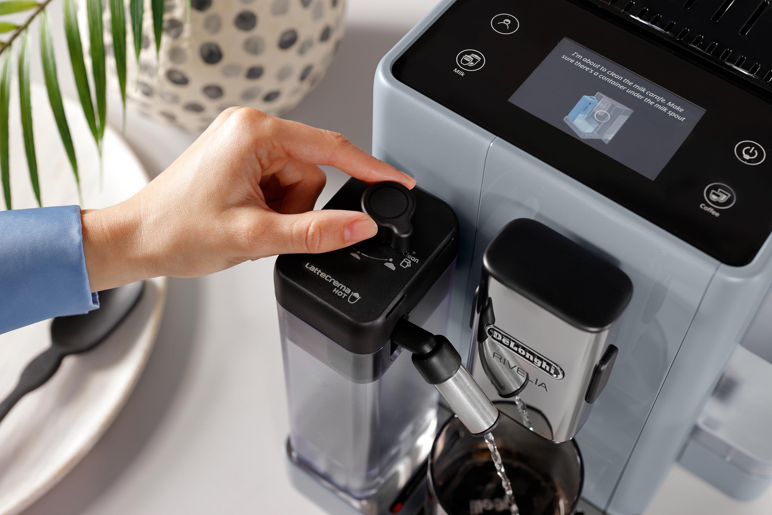 De'Longhi Universal Espresso Machine Cleaner For Frother/Steam Wand Removes Milk Residue & Buildup From Your Espresso & Cappucci