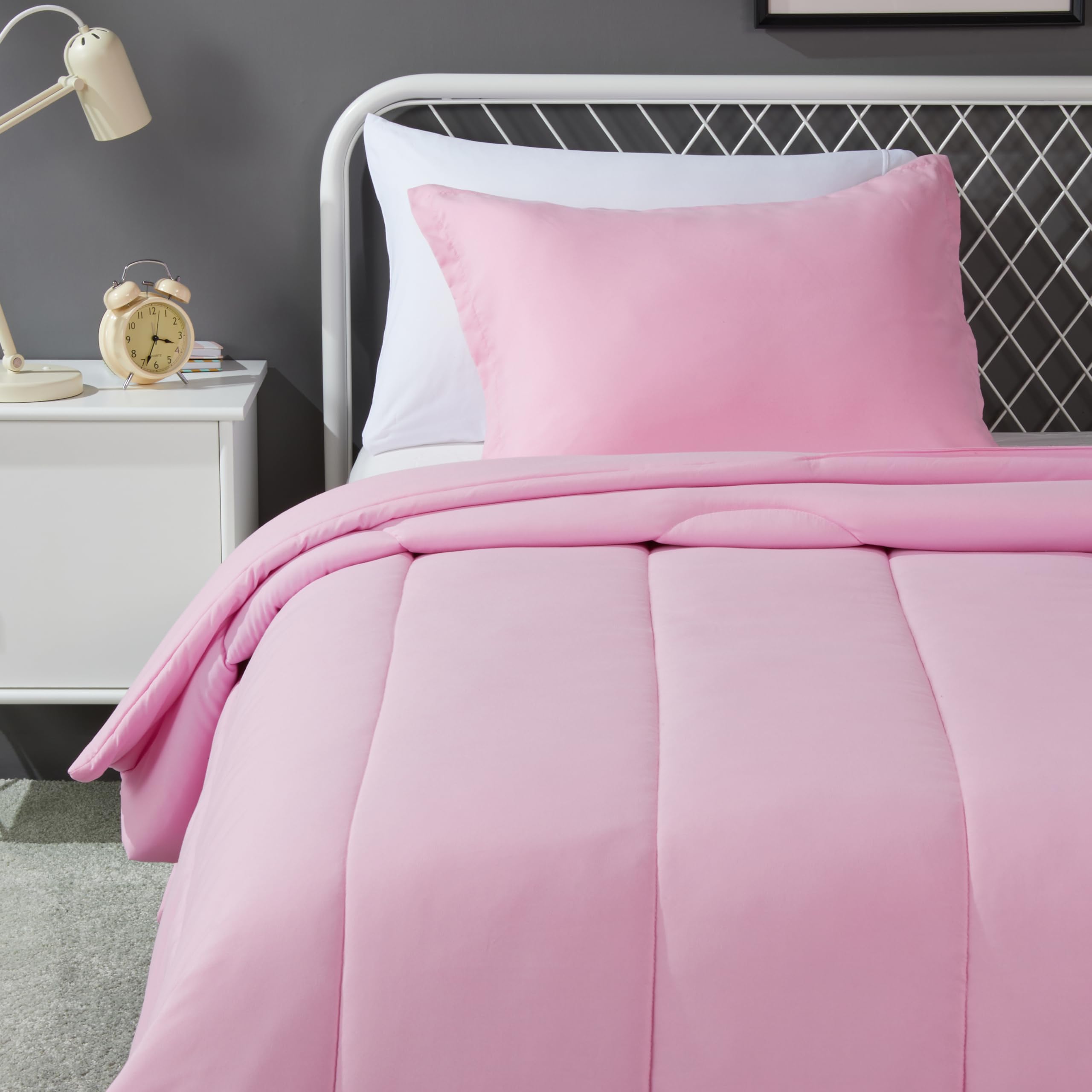 Amazon Basics 2 piece Microfiber Kids Comforter and Pillow Sham Set, Twin, Light Pink, Solid