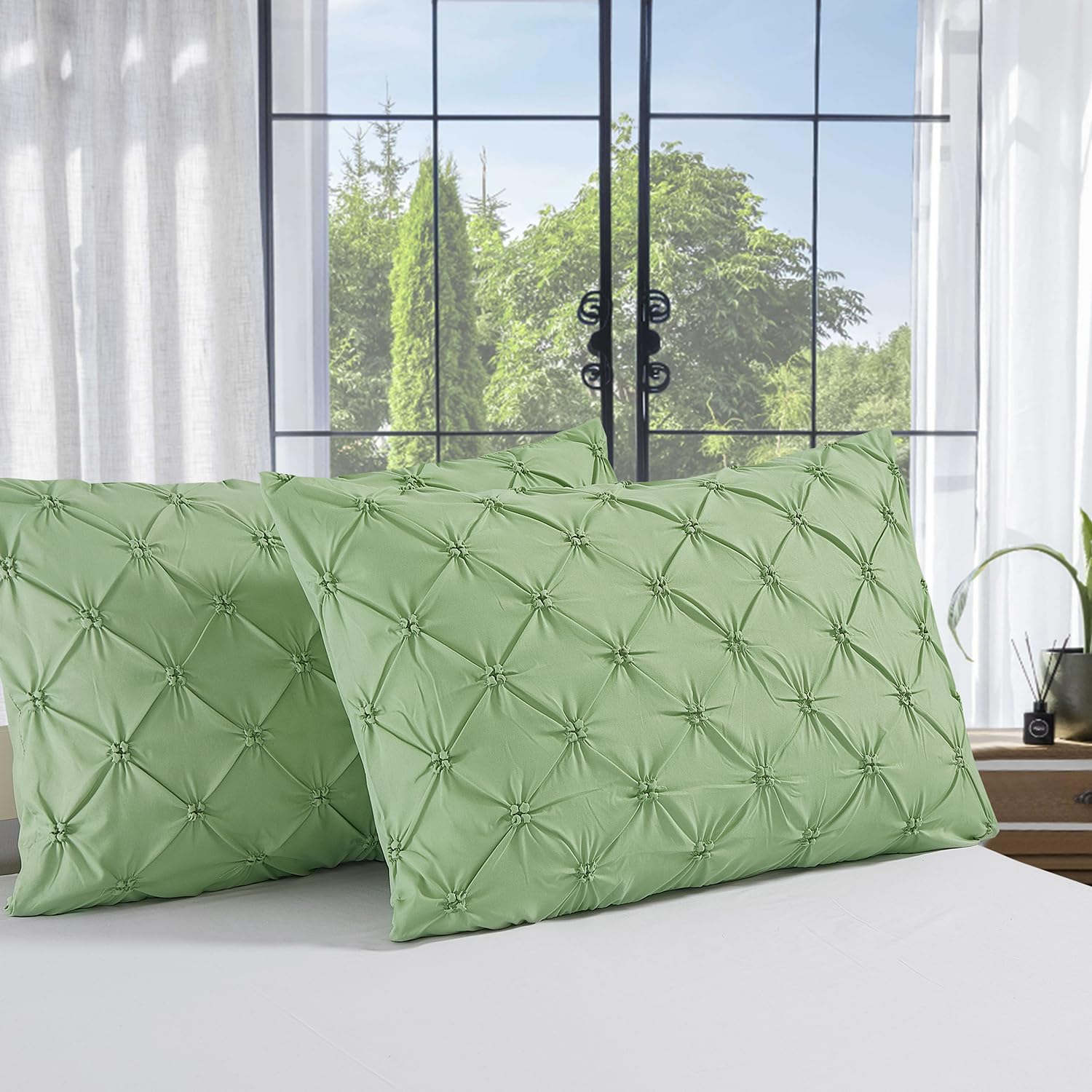 Vaulia Soft Microfiber Pillow Shams, Sage Green Queen Size 20x26 Set of 2, Pinch Pleat Pillowcase with Envelope Closure