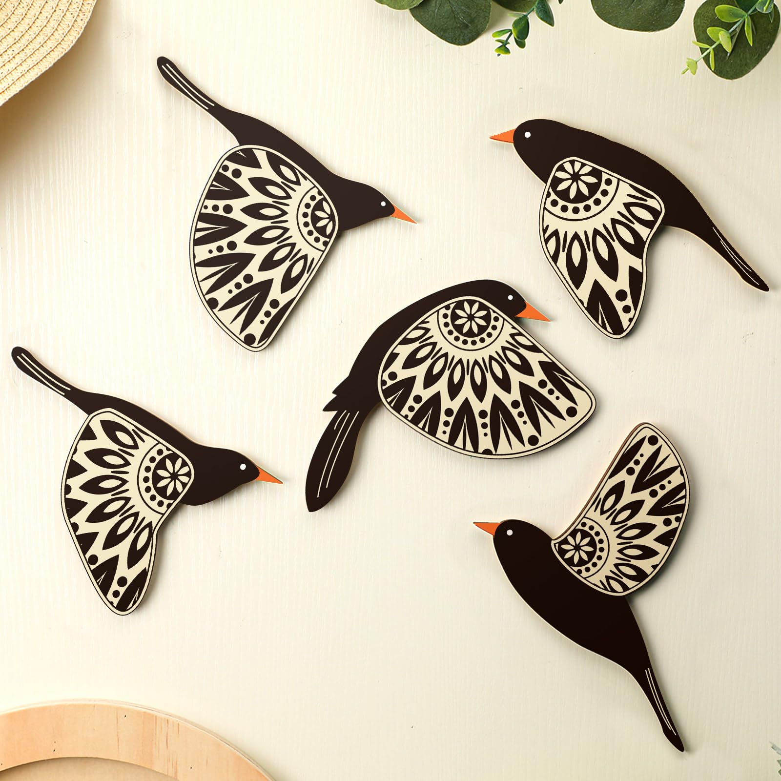 Barydat 5 Pcs Wooden Bird Wall Art Wood Flying Birds Wall Decor Rustic Folk Art Wall Decor Scandinavian Home Decor for Gift Bird