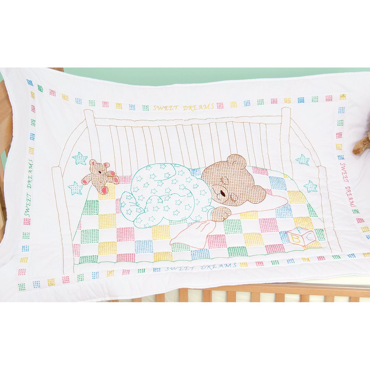 Jack Dempsey Snuggly Teddy Embroidery Kit