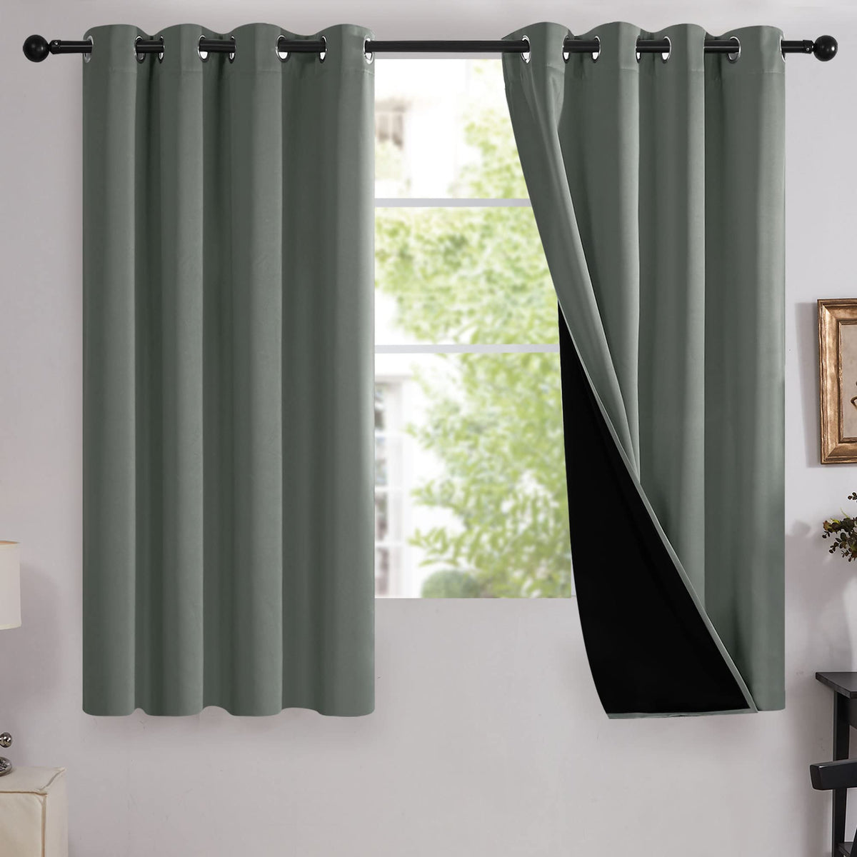 Deconovo Small Window Curtain, 100% Blackout Curtains Short Length, Cafe Curtain, Total Light Blocking, Thermal Insulated, Gromm