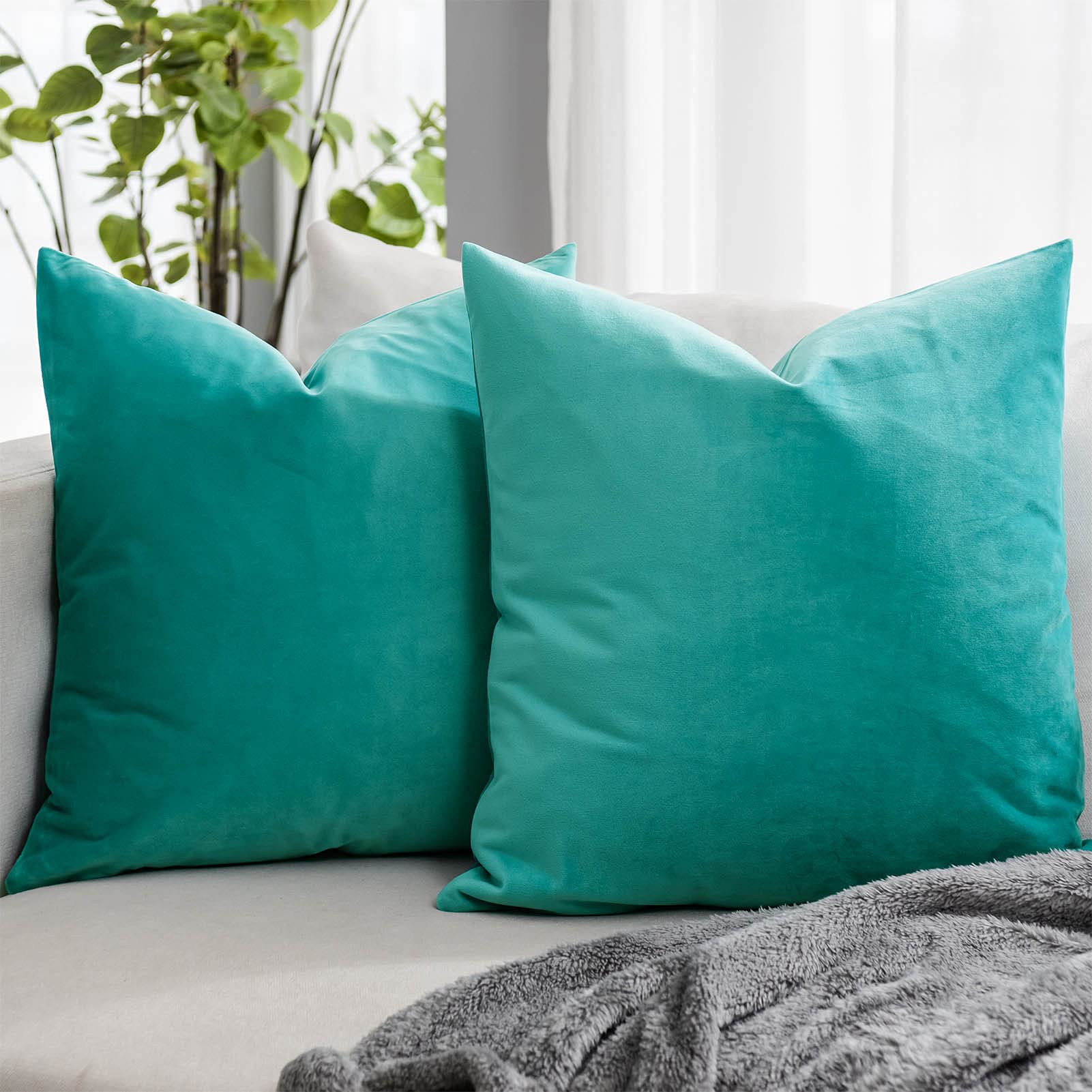 Quafoo Decorative Velvet Throw Pillow Covers For Couch Sofa Bedroom,Soft Square Pillow Cases Set Of 2,14X14 Inch,Turquoise