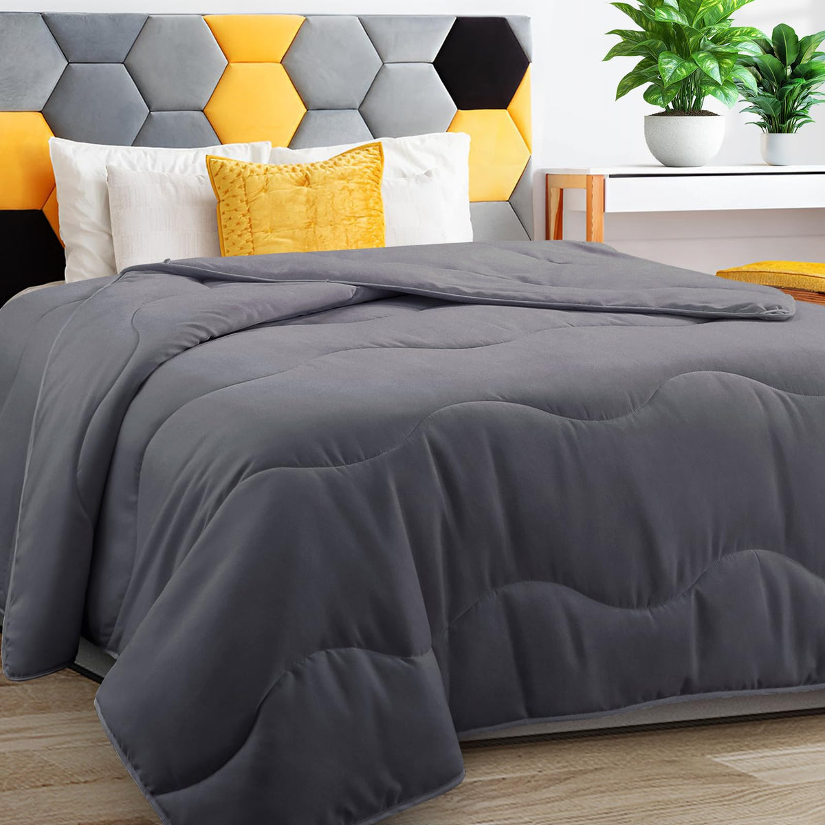 Meelus Lightweight Comforter Cooling Duvet Insert Grey, All Season Breathable Twin Size Duvet, Soft Microfiber Summer Cool Down