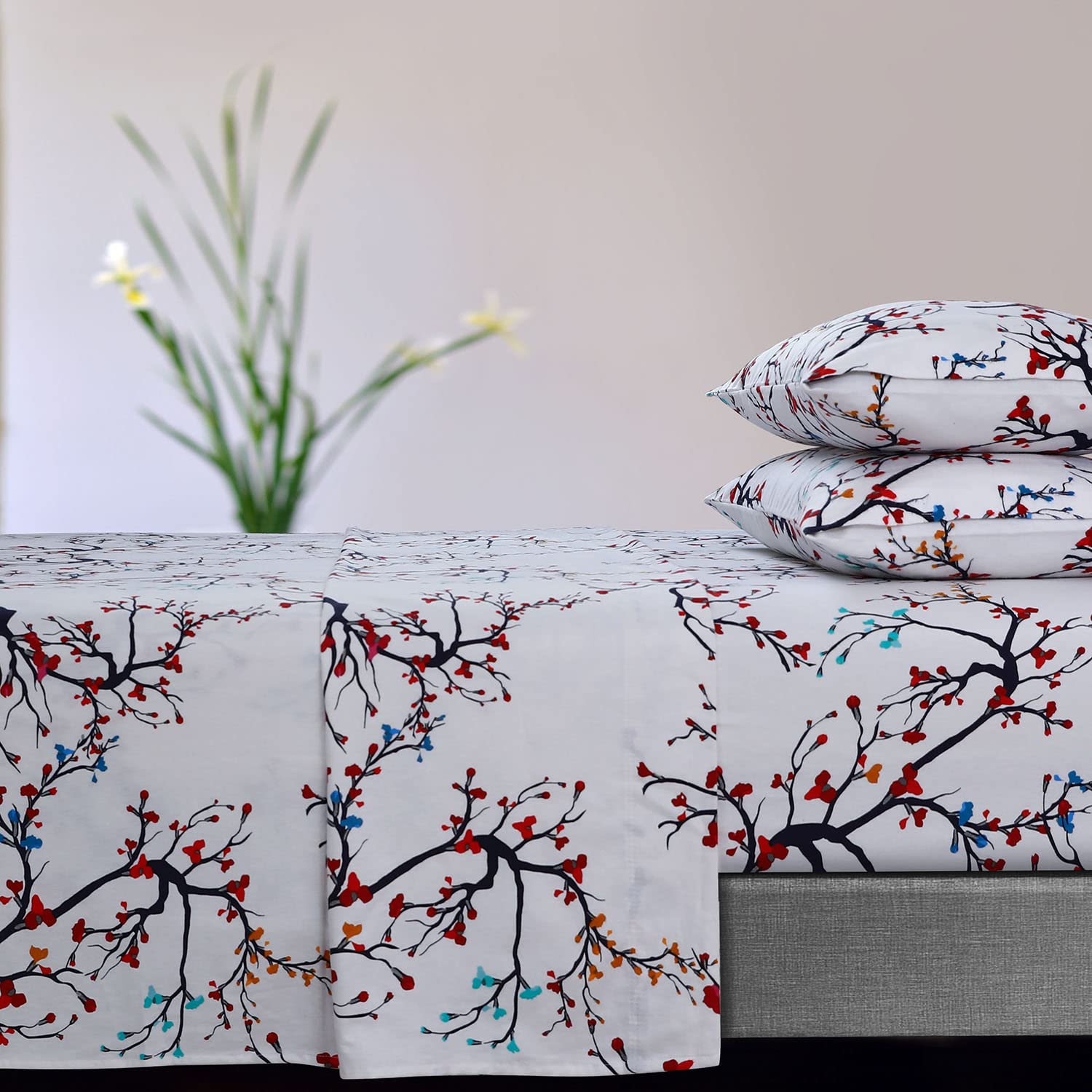 Tribeca Living Ultra-Soft Flannel Sheet Set, 170-Gsm Cotton, Deep Pocket, Cozy Winter Bedding - California King, Emilia Tree Red