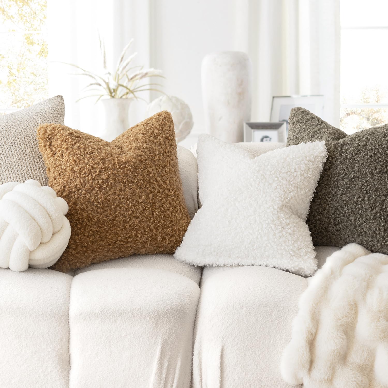 Foindtower 2 Pieces 20X20 Inch Sage Green, Faux Fur Throw Pillow Cover Accent Sherpa Pillow Fuzzy Soft Pillowcases Sheepskin Dec