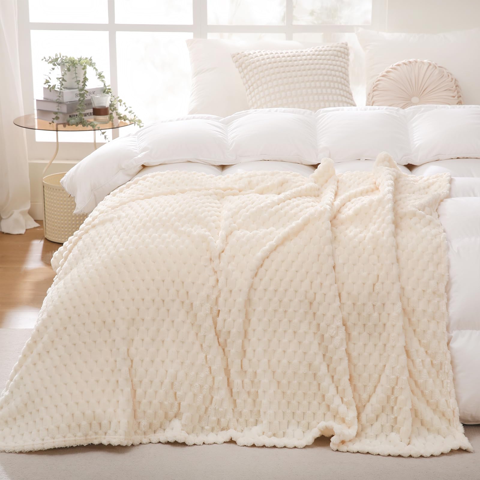 Puncuntex Cream White Throw Blanket 90''  90'' Inches Fuzzy 3D Jacquard Decorative Flannel Fleece Super Soft Plush Cozy Blanket