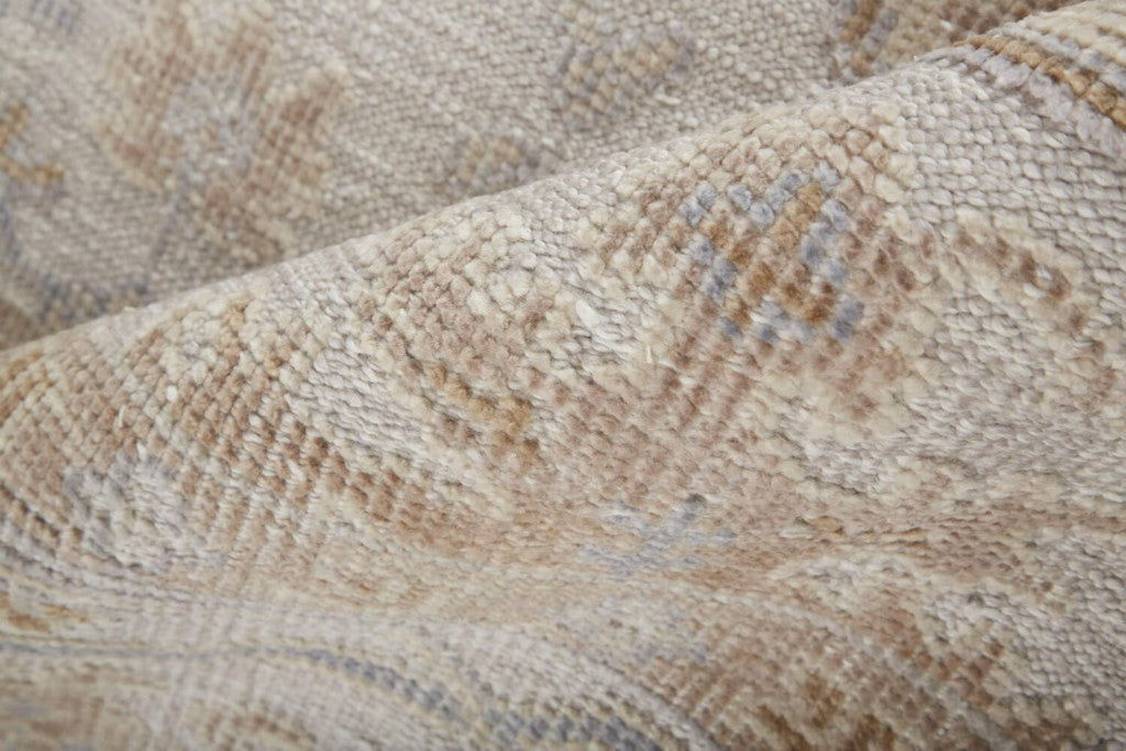 HomeRoots 514972 8 x 10 ft. Ivory & Orange Floral Hand Knotted Stain Resistant Rectangle Area Rug