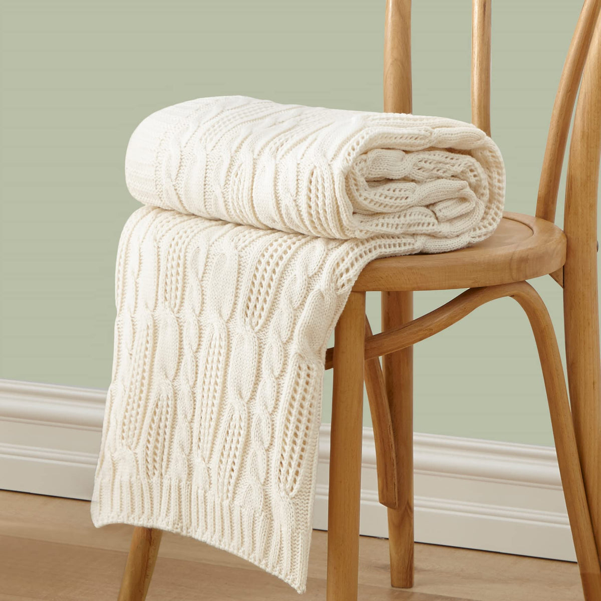 Aormenzy Cable Knit Throw Blankets 90 X 90 Inches, Soft Cozy And Lightweight Knitted Blanket, Machine Washable Acrylic Blanket,