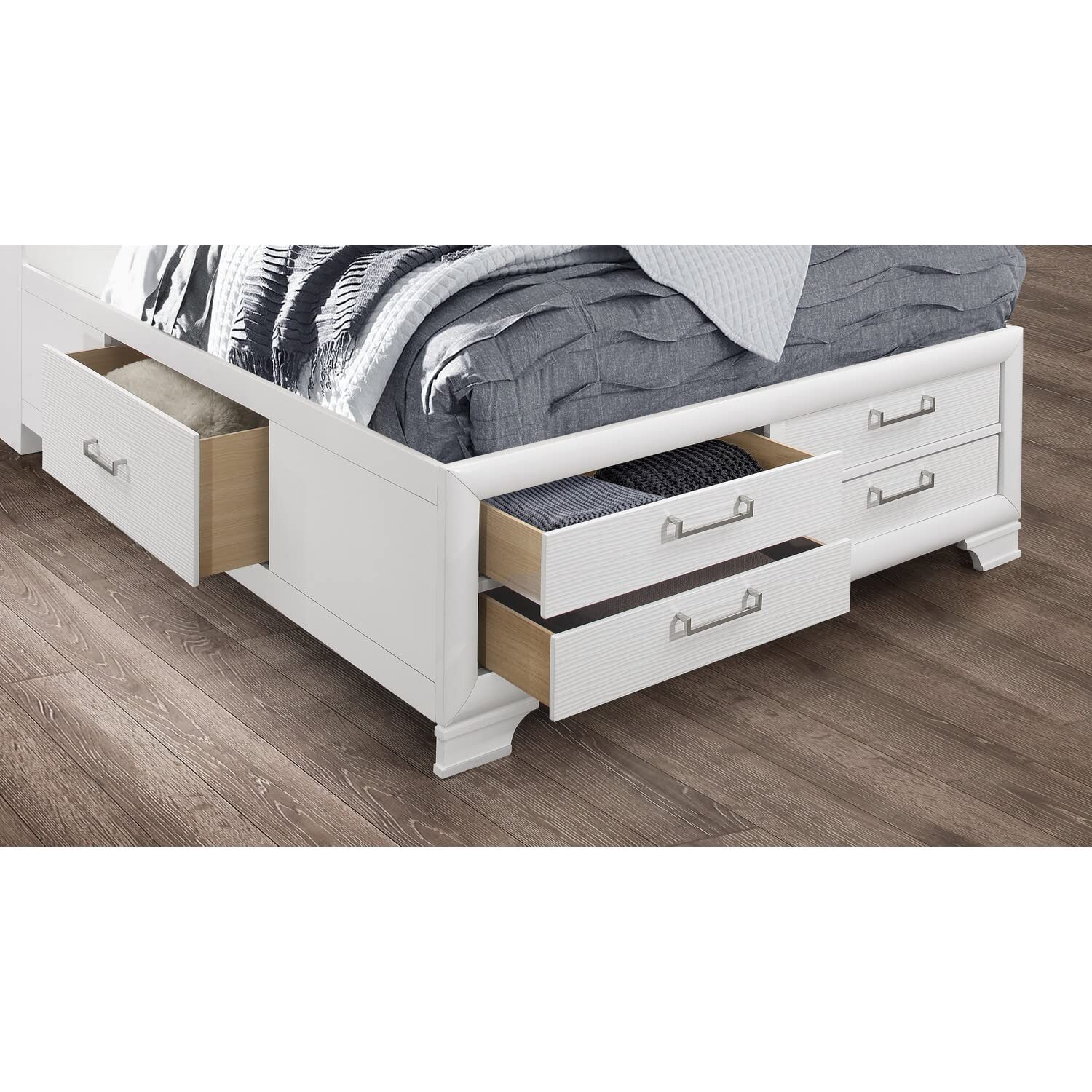 Global Furniture Usa Wh-Qb Jordyn Textured White Queen Storage Bed