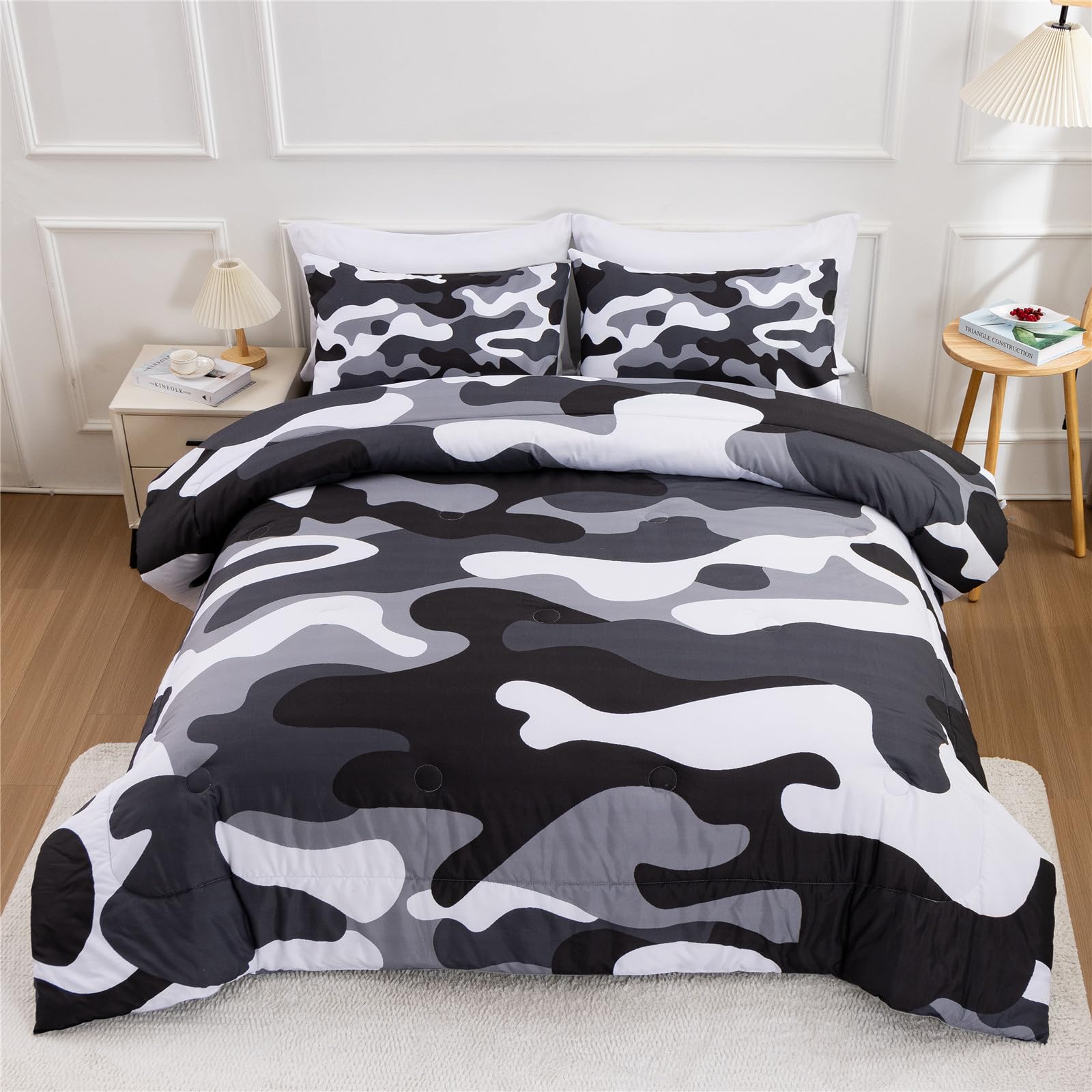 Meeting Story Camouflage Bedding Set, Colorful Pattern Style Comforter Set, 3 PCS One Comforter Two Pillowcases in One Bag, All 