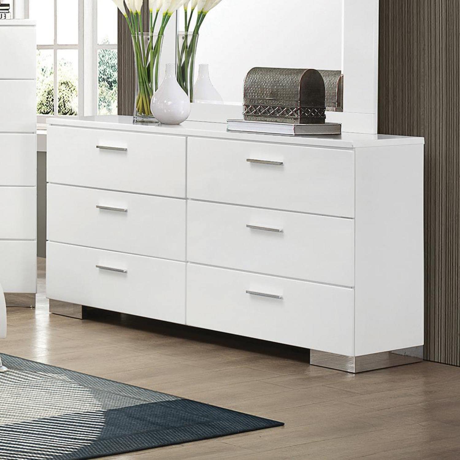 Coaster Home Furnishings Felicity 6-Drawer Wood Bedroom Dresser Storage Cabinet Chrome Pull Handles and Feet No Assembly White High Gloss 203503
