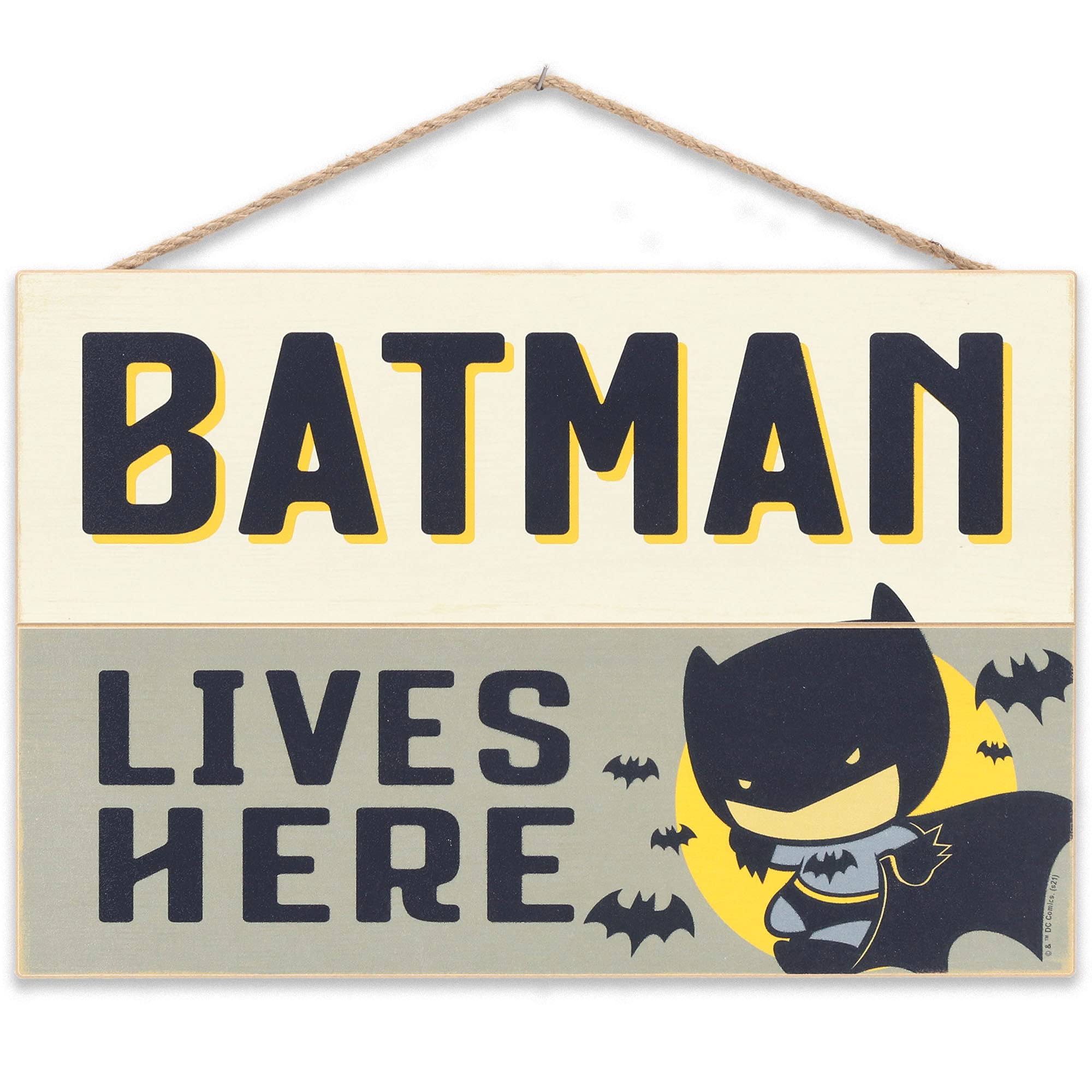 DC Comics Batman Sign - Superhero Hanging Wood Wall Decor for Kids Bedroom or Nursery - Batman Lives Here
