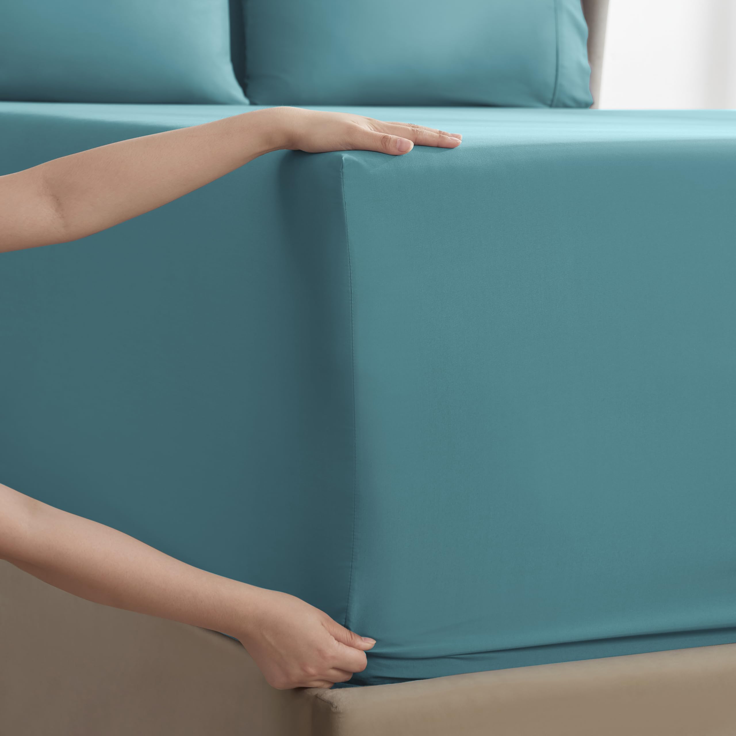 Nestl Extra Twin Deep Pocket Sheets Set - 4 Pc Soft Microfiber Twin Sheets Deep Pocket - Fade Resistant Bedding Sheets & Pillowcases - Twin, Teal Blue/Green