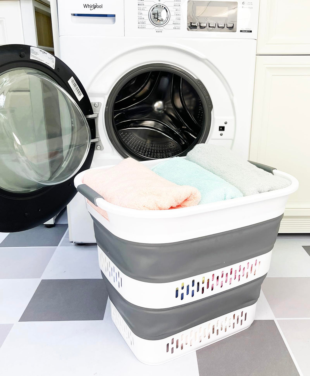 SAMMART 40L (10.5 Gallon) Foldable Plastic Laundry Basket  Collapsible PopUp Storage Organizer/Container  Portable SpaceEffi