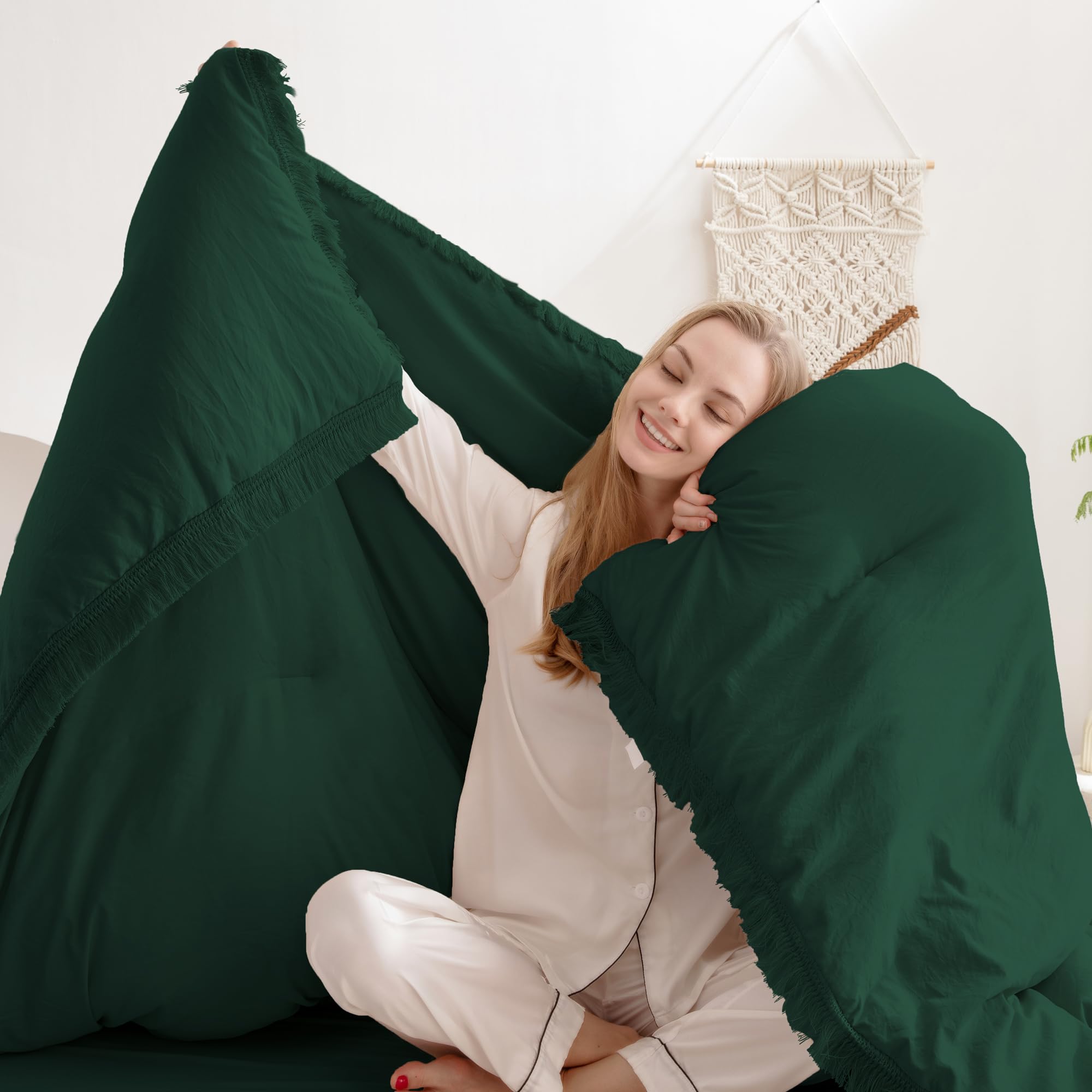 Andency Dark Emerald Green Comforter Set Full, 3 Pieces Boho Lightweight Forest Bedding Comforter Sets, All Season Fluffy Tassel Bed Set (79X90In Comforter & 2 Pillowcases)