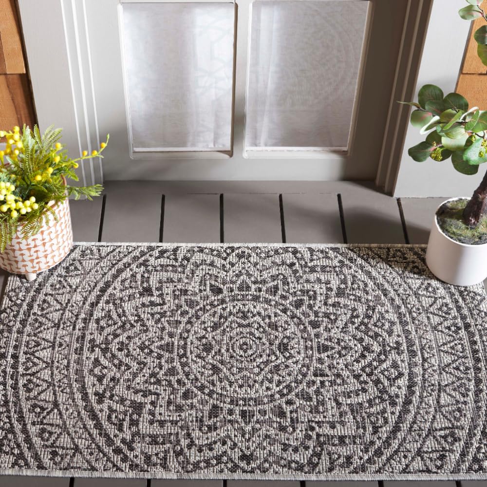 Safavieh Courtyard Collection Accent Rug - 2'3' X 5', Light Grey & Black, Non-Shedding & Easy Care, Indoor/Outdoor & Washable-Ideal For Patio, Backyard, Mudroom (Cy8734-37612)