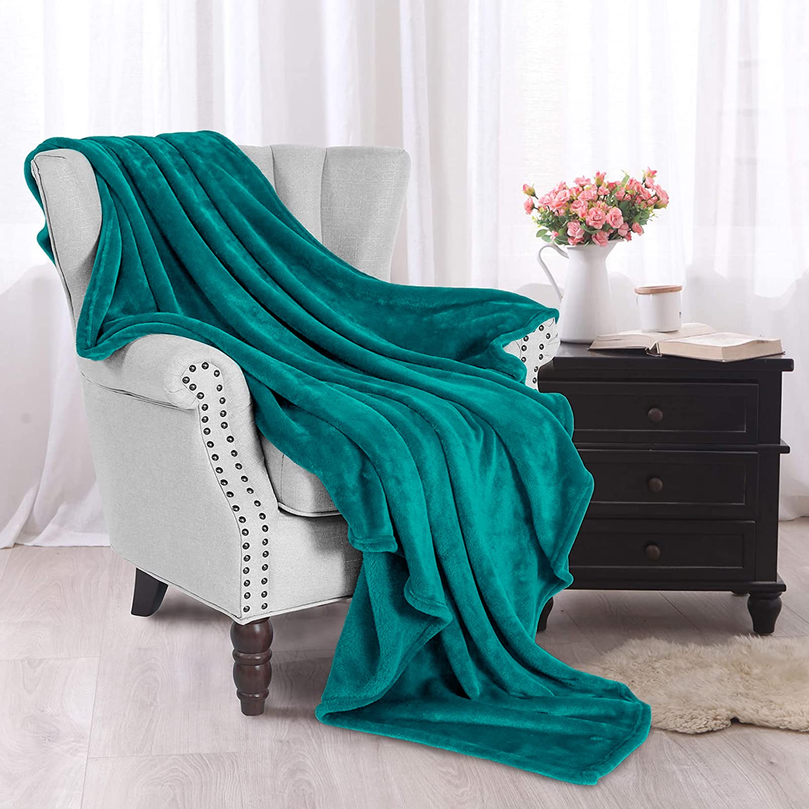 Exclusivo Mezcla Fleece Throw Blanket For Couch, Sofa, Super Soft And Warm Blankets, Teal Throw For Fall And Winter, Cozy, Plush