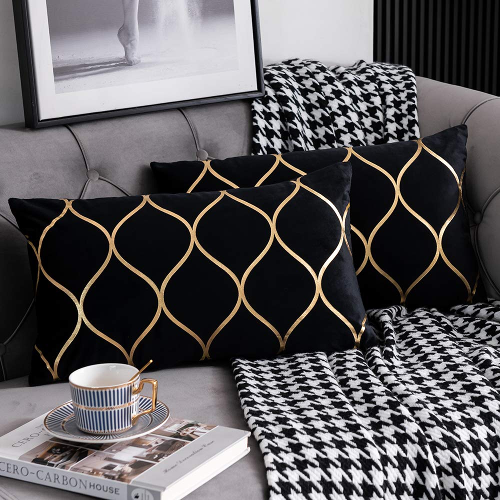 Dezene 12X20 Inch Gold Velvet Throw Pillow Covers: 2 Pack Rectangular Decorative Pillow Cases For Bedroom Sofa Couch Living Room