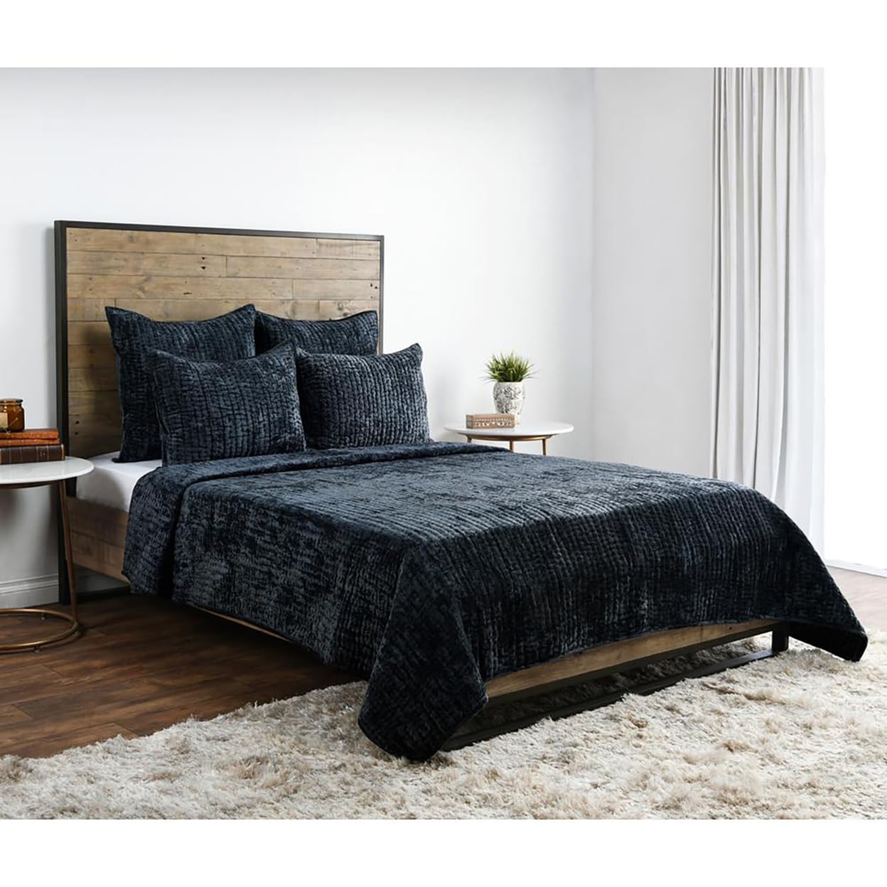 Kosas Home Dimitry 96x92 Rayon Velvet and Cotton Sateen Queen Quilt in Blue