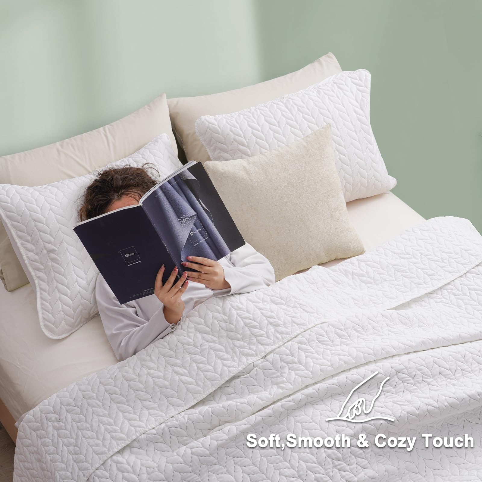 Phf Quilt Bedding Set Twin Size - Lightweight Summer Bedspread, 2Pcs Soft Breathable Leaf Pattern Bedding Coverlet For All Season, Drop Nicely Quilt 68' X 86'With 1 Pillow Shams, Coconut White