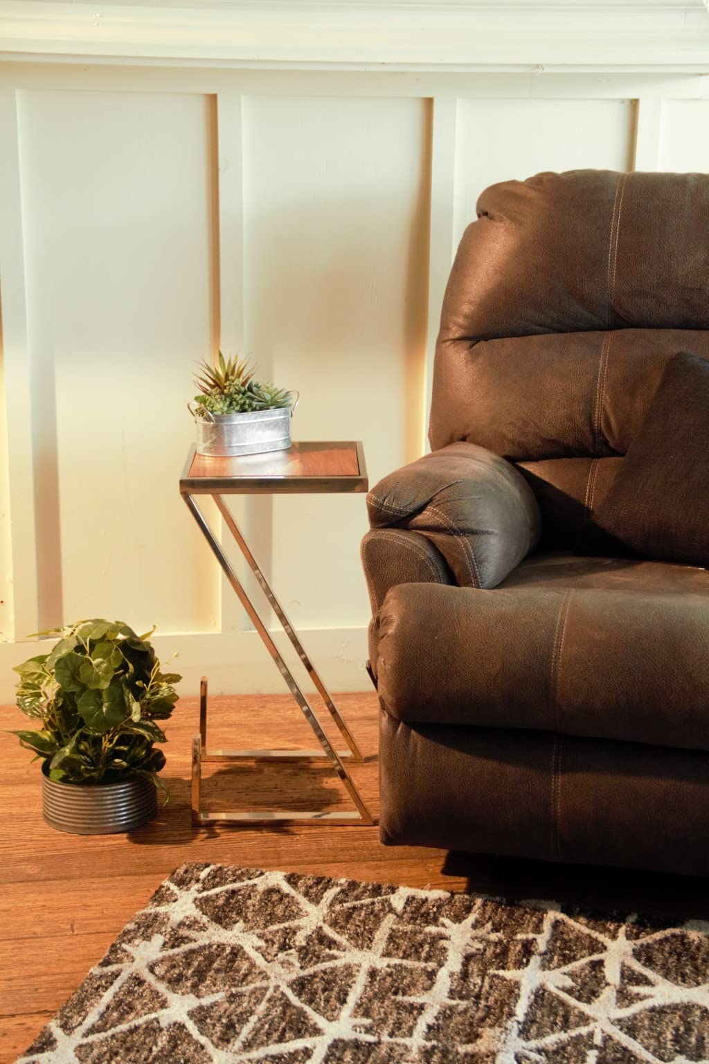 HomeRoots Metal/Mango Wood Z Shaped Side Table