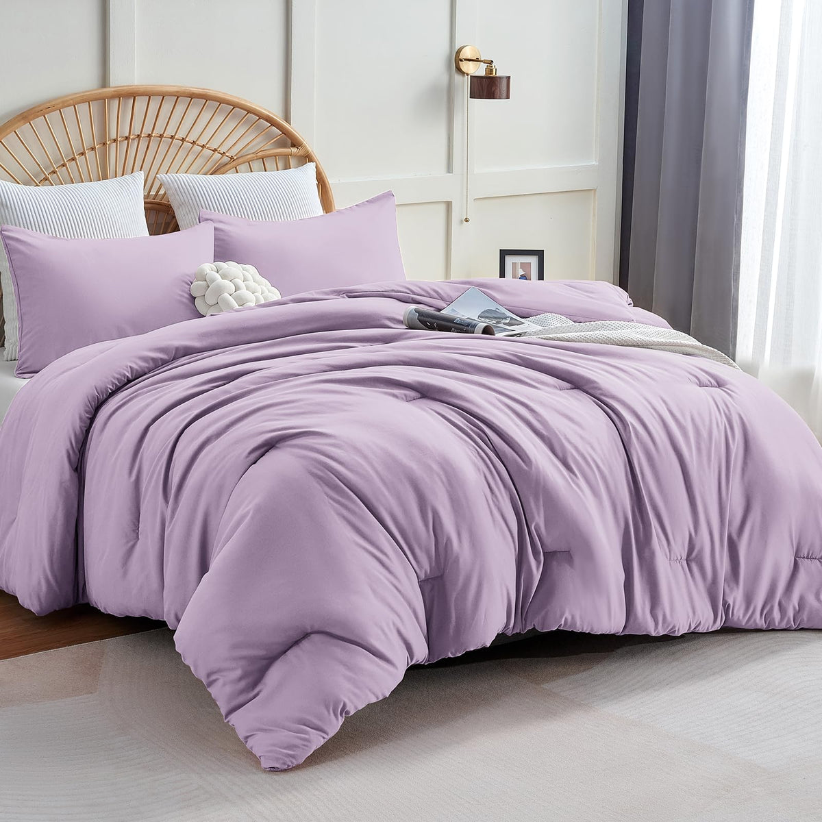 Cozylux Lavender Purple Comforter Set Queen Size, 3 Pieces Solid Breathable Quilted Boho Style Bedding Sets, Luxury Fluffy Soft Microfiber Comforter For All Season(1 Comforter & 2 Pillowcases)