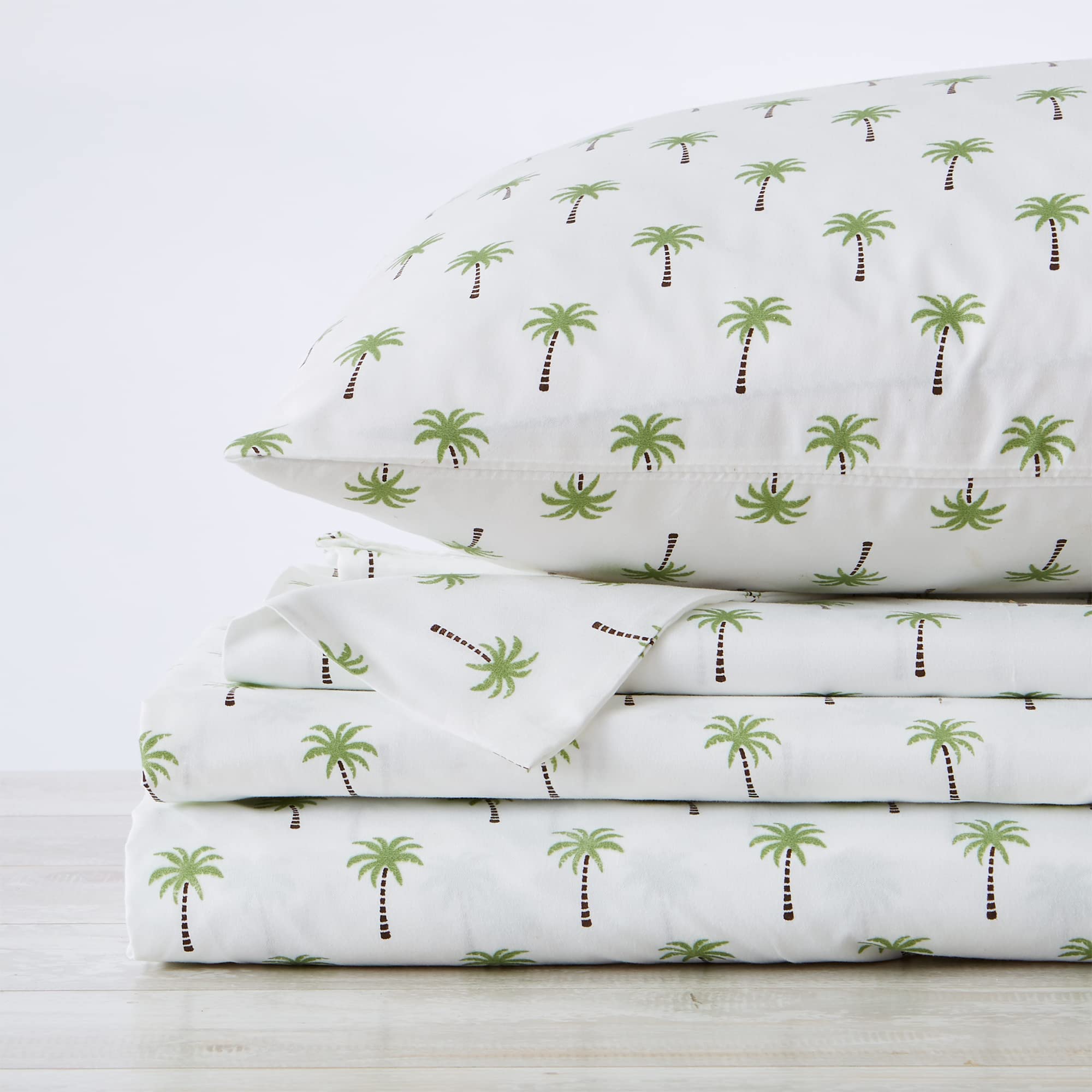 4-Piece Full Coastal Microfiber Sheet Set | Nautical-Printed, Ultra-Soft Sheets | Wrinkle & Fade Resistant Beach-Themed Prints & Patterns Bedding Sheets & Pillowcases. (Full, Palm Tree)