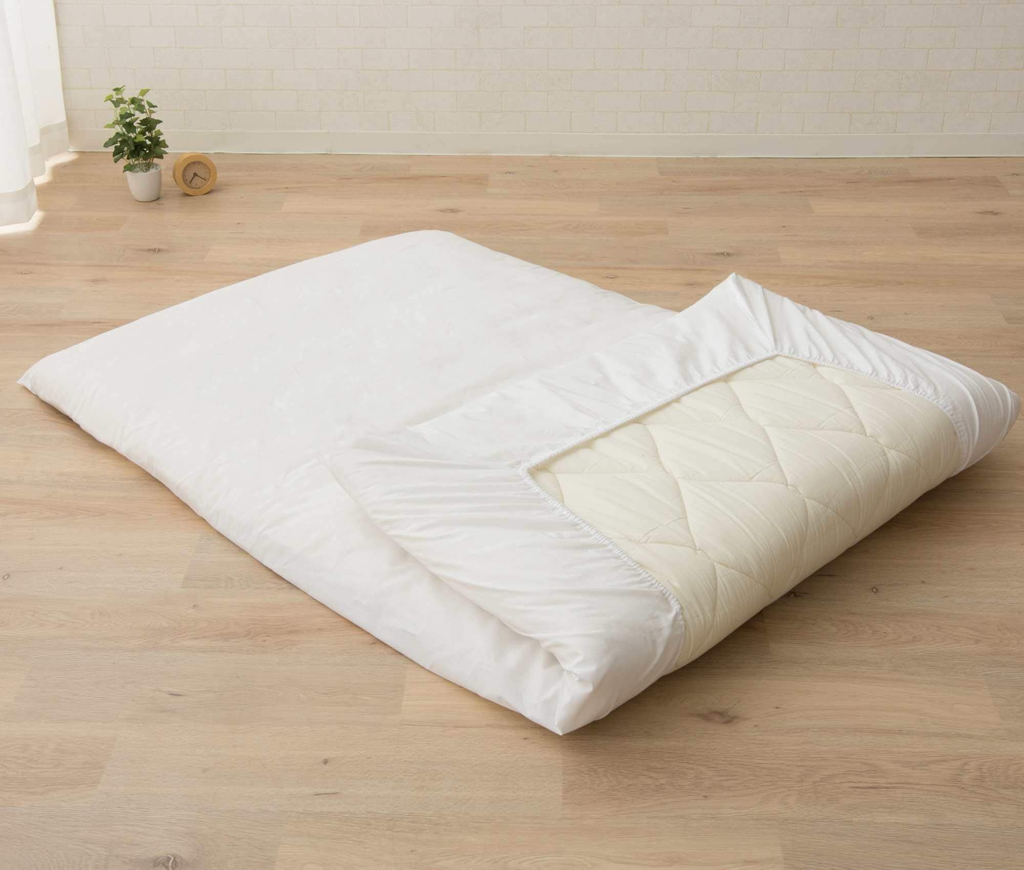 Emoor Japanese Futon Mattress Classe & Fitted Sheet Presso Queen Made In Japan, Cotton (White) Foldable Floor Sleeping Bed Tatam