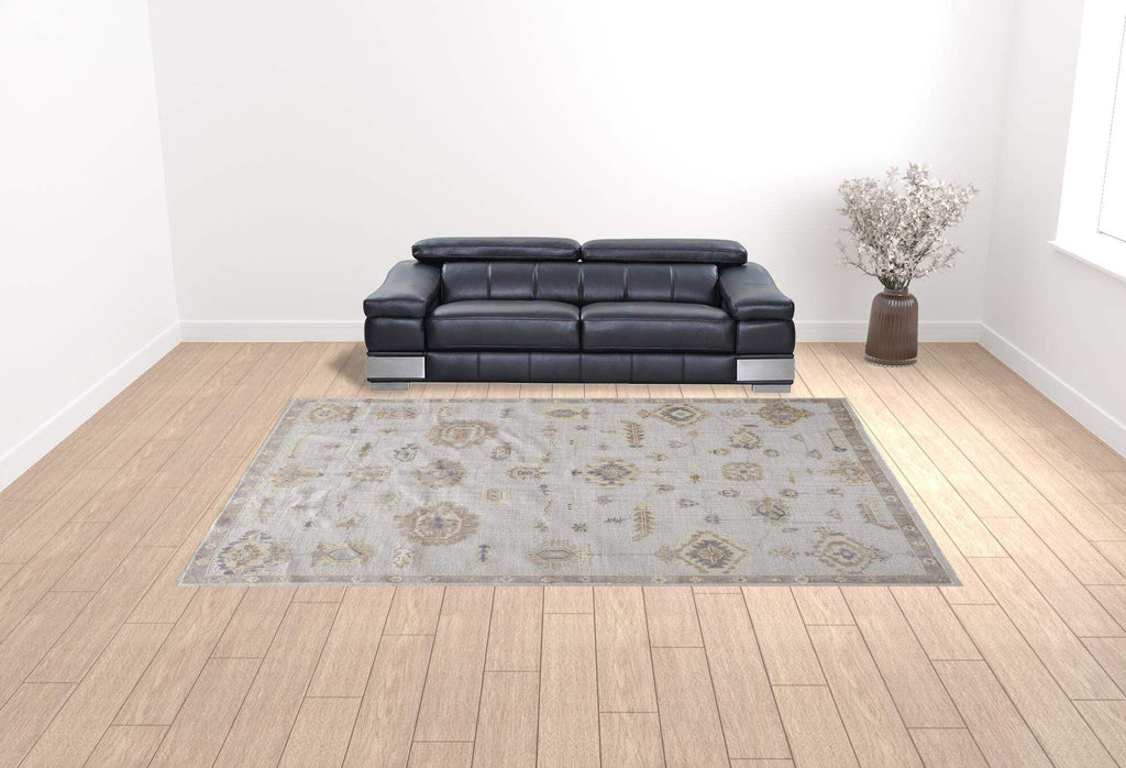 HomeRoots 514972 8 x 10 ft. Ivory & Orange Floral Hand Knotted Stain Resistant Rectangle Area Rug
