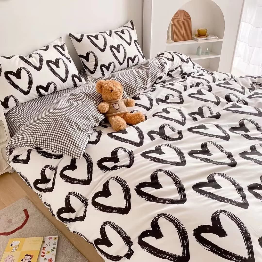 Clothknow Black And White Comforter Set King 3Pcs Love Bedding Comforter Sets Heart Shaped Comforter King Size Soft Kawaii Comfo