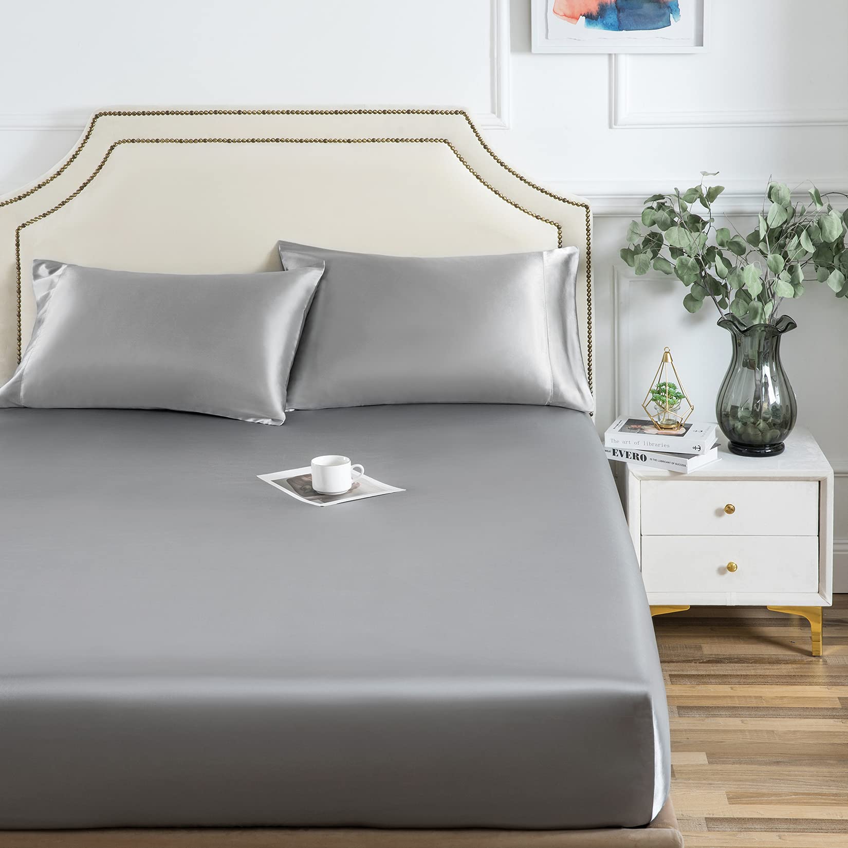 Satin Fitted Sheet, Full Fitted Sheet Only, 1 - Piece Ultra Soft Deep Pocket Single Silk Bottom Bed Sheet Full - Light Gray