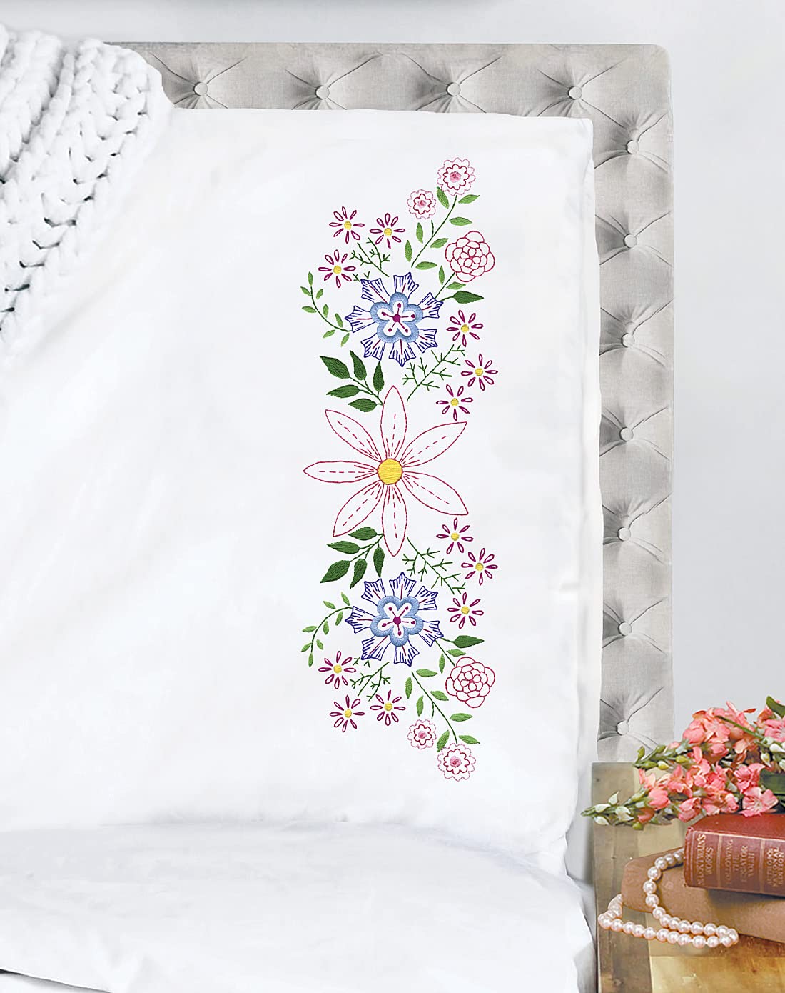 Tobin Star Flowers Stamped For Embroidery Pillowcases