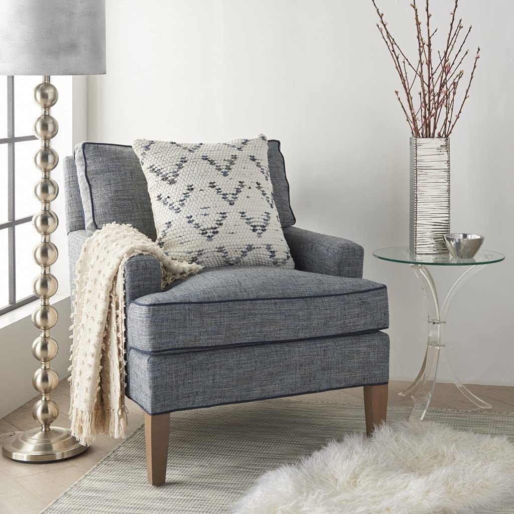 HomeRoots 100% Cotton White and Denim Knubby Arrow Throw Pillow