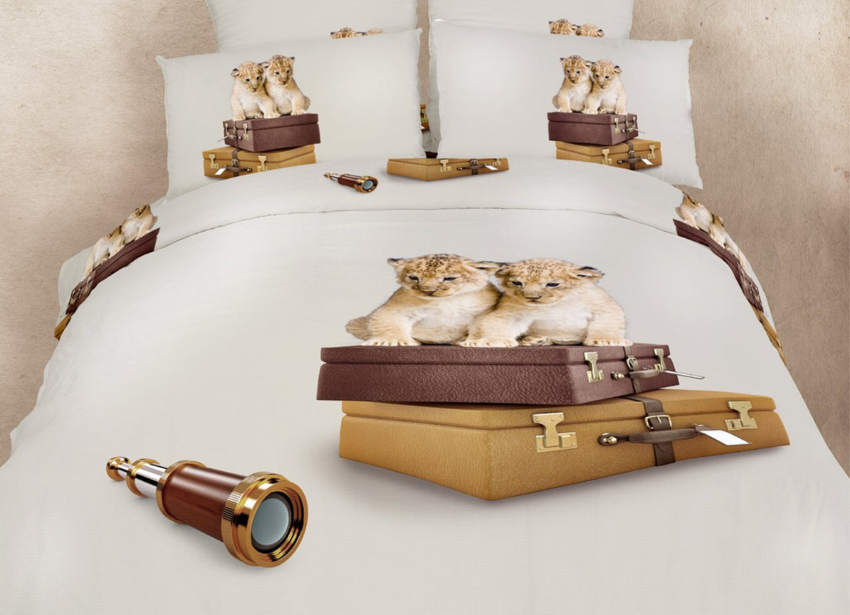 Dolce Mela Dm484T 4-Piece Luxury Duvet Cover Set, Twin