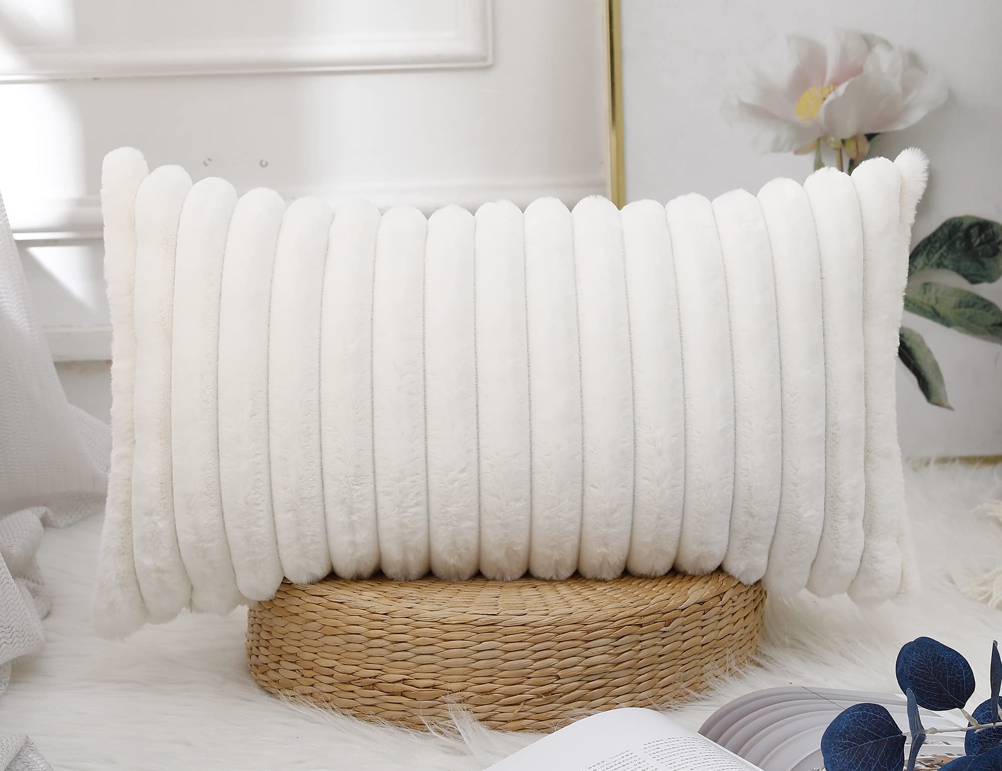 PANOD Faux Fur Decorative Lumbar Throw Pillow Covers 12 x 24,Long Boho Lumbar Pillow Covers Pillow Case Cushion Case for Bed Sof
