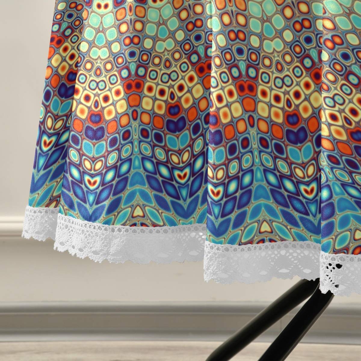 Qilmy Mandala Outdoor Tablecloth 60 Inch Waterproof Round Tablecloth With Umbrella Hole And Zipper For Backyard Party Bbq Decor
