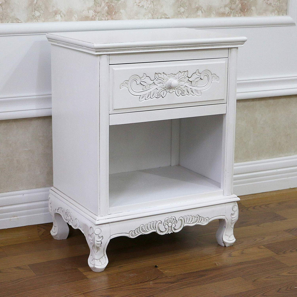 International Caravan Windsor Hand Carved Wood 1-Drawer Table