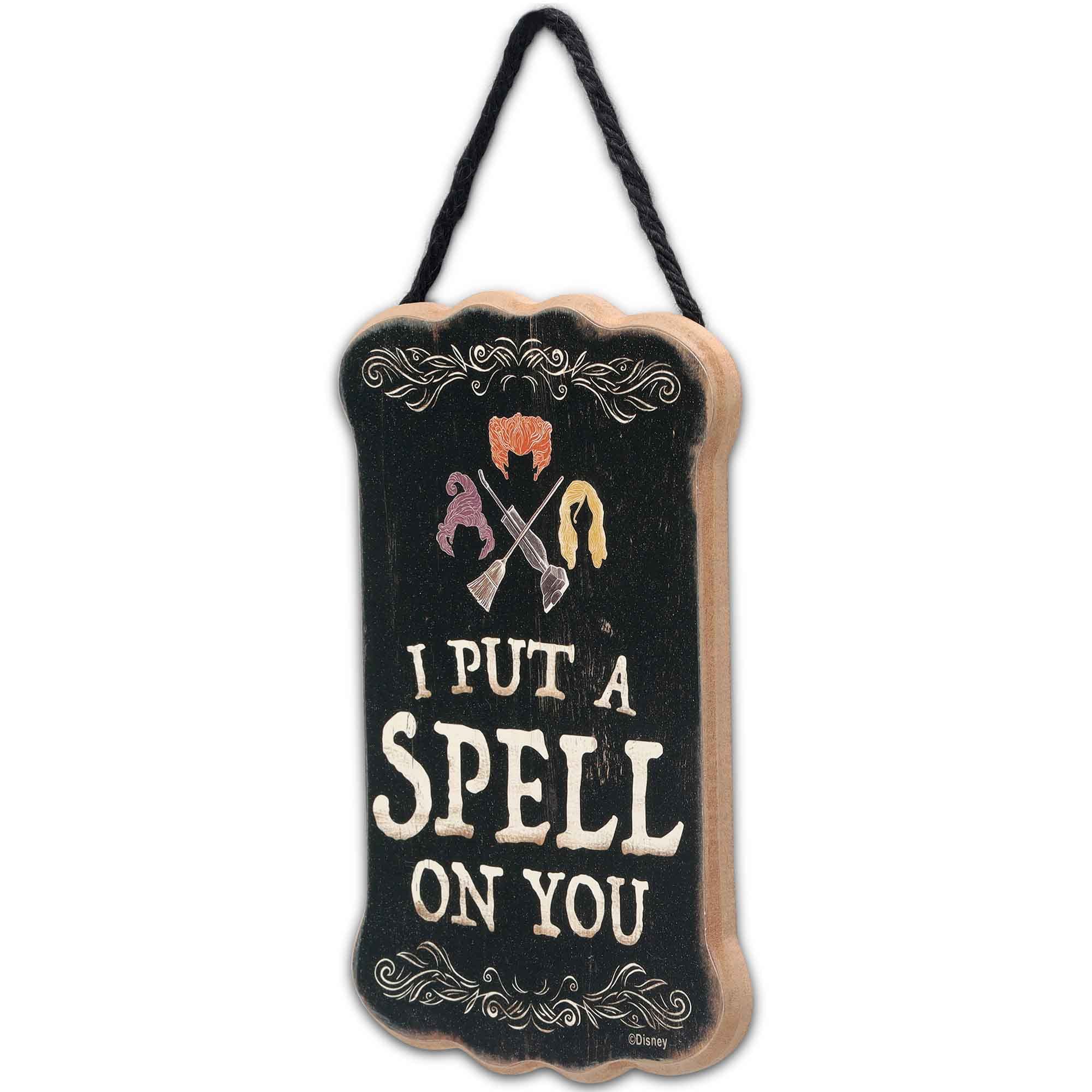 Open Road Brands Disney Hocus Pocus I Put A Spell On You Hanging Wood Wall Decor - Spooky Sanderson Sisters Sign For Halloween D